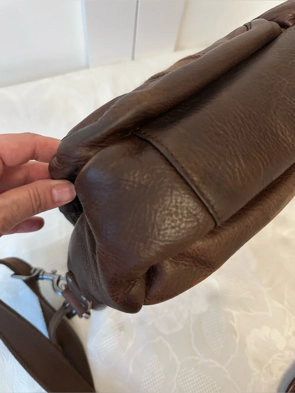 Vintage L.L. Bean Brown Leather Laptop Briefcase Shoulder Bag Utility Preppy